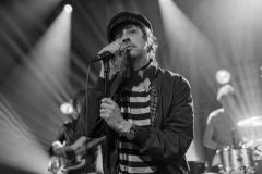 2026-02-11-AdamGreen-MarcheGare-Lyon-JulienM-02
