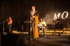 2018-07-10-arctic-monkeys-nuitsdefourviere-35