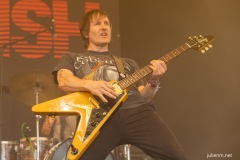 2025-06-27-Ash-AvalonStage-GlastonburyFestival-JulienM-13