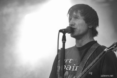 2025-06-27-Ash-AvalonStage-GlastonburyFestival-JulienM-19