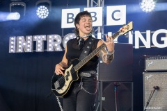 2025-06-26-BethMcCarthy-BBCIntroducing-GlastonburyFestival-JulienM-19