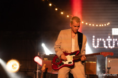 2023-06-25-CoachParty-BBCIntroducingMusic-Glastonbury-JulienM-04