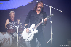 2023-06-23-TheChurnurps-FooFighters-PyramidStage-Glastonbury-JulienM-03