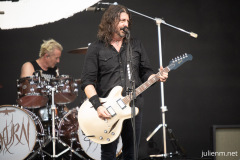 2023-06-23-TheChurnurps-FooFighters-PyramidStage-Glastonbury-JulienM-10