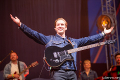 2022-06-26-GeorgeEzra-JohnPeelStage-Glastonbury-JulienM-08