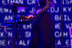 2022-06-25-HollyHumberstone-JohnPeelStage-Glastonbury-JulienM-08