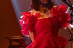 2024-12-03-KingHannah-MarcheGare-Lyon-JulienM-13