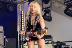 2025-06-27-Lambrini-BBCIntroducing-GlastonburyFestival-JulienM-11
