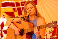 2025-06-26-LeahSinead-MandalaStage-GlastonburyFestival-JulienM-03