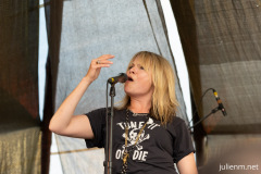 2023-06-22-LielaMoss-BimbleInn-Glastonbury-JulienM-03