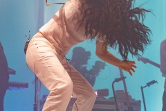 2025-06-27-Lorde-Woodsies-GlastonburyFestival-JulienM-09