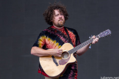 2022-06-25-Metronomy-OtherStage-Glastonbury-JulienM-01