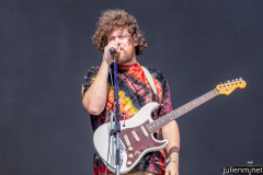 2022-06-25-Metronomy-OtherStage-Glastonbury-JulienM-09