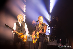 2022-06-25-PaulMcCartney-PyramidStage-Glastonbury-JulienM-08