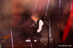 2022-06-25-PaulMcCartney-PyramidStage-Glastonbury-JulienM-09