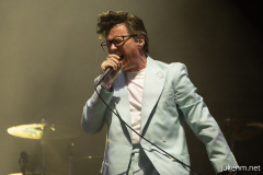 2023-06-24-RickAstley-Blossom-Woodsies-Glastonbury-JulienM-09