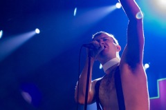 2025-11-25-Shame-EpicerieModerne-Feyzin-JulienM-16