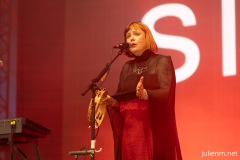 2023-06-25-SlowDive-Woodsies-Glastonbury-JulienM-01