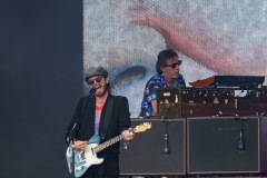 2025-06-27-Supergrass-PyramidStage-GlastonburyFestival-JulienM-02