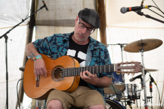 2023-06-22-TheFlamencoThief-BimbleInn-Glastonbury-JulienM-03