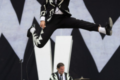 2023-06-23-TheHives-OtherStage-Glastonbury-JulienM-05