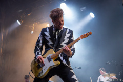 2022-07-01-TheHives-FestivalMusiqueEnStock-Scionzier-JulienM-17