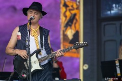 2025-06-29-TheLibertines-PyramidStage-GlastonburyFestival-JulienM-09