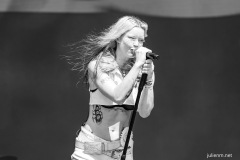 2025-06-27-WetLeg-OtherStage-GlastonburyFestival-JulienM-08