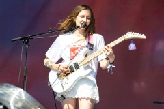 2025-06-27-WetLeg-OtherStage-GlastonburyFestival-JulienM-12
