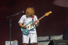 2025-06-27-WetLeg-OtherStage-GlastonburyFestival-JulienM-15