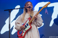 2022-06-24-WetLeg-ThePark-Glastonbury-JulienM-13