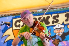 2025-06-29-YannTiersen-theCrowsNest-GlastonburyFestival-JulienM-05